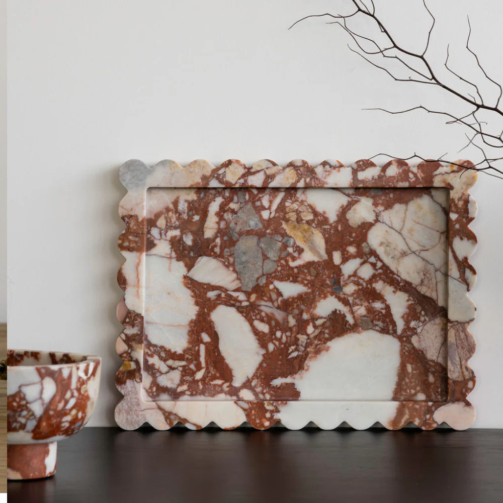 Palazzo Scalloped Tray Brown Calacatta