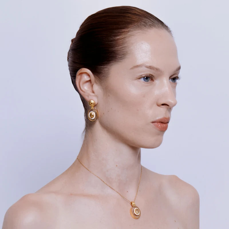 Utu Pendant 18K Gold Plated