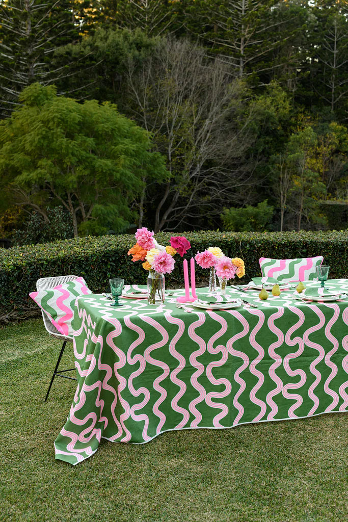 Spaghetti Tablecloth Green & Highlighter Pink