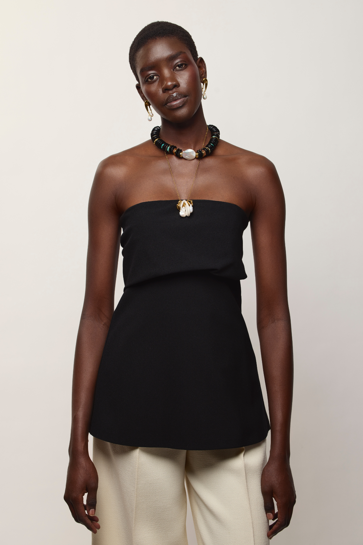 Milano Pearl Necklace in Horn