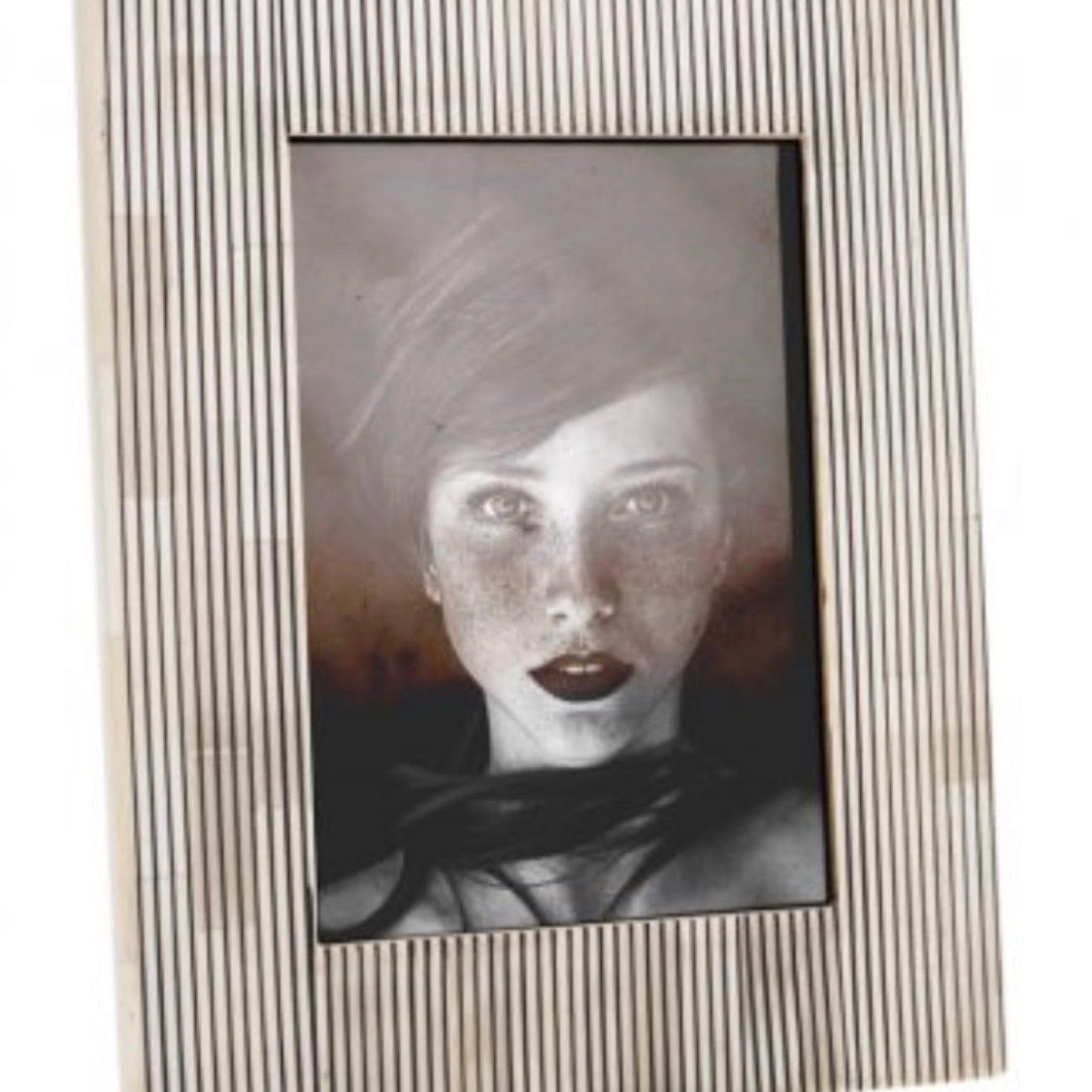 Bande Photo Frame 5 x 7 - Black & White