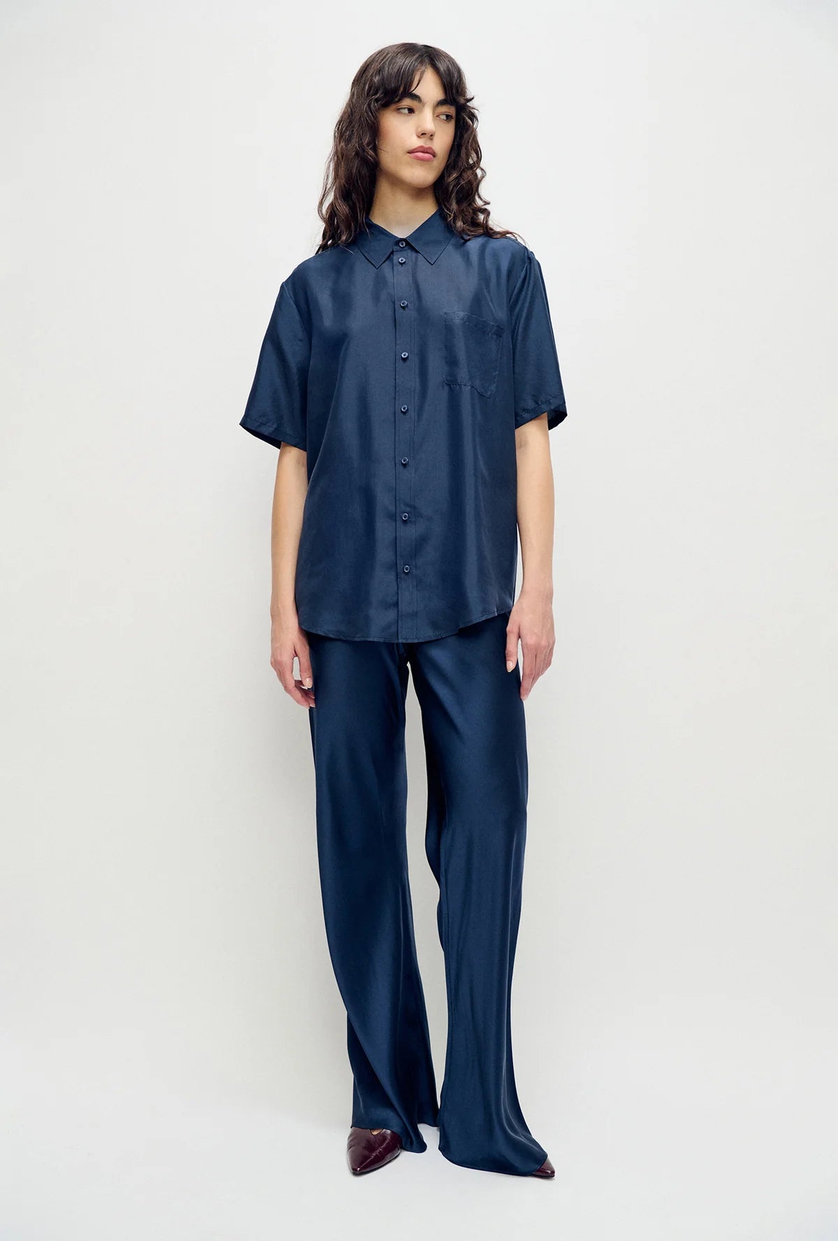 Habotai Short Sleeve Boyfriend Shirt Midnight - Silk Laundry