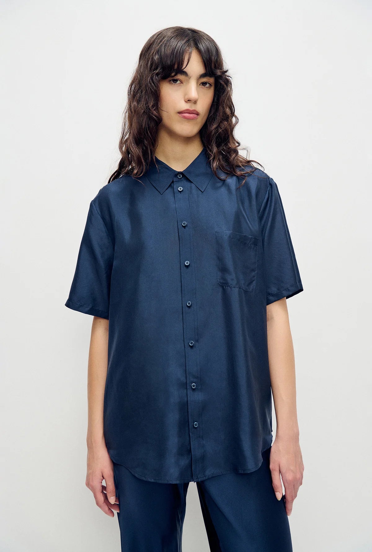 Habotai Short Sleeve Boyfriend Shirt Midnight - Silk Laundry