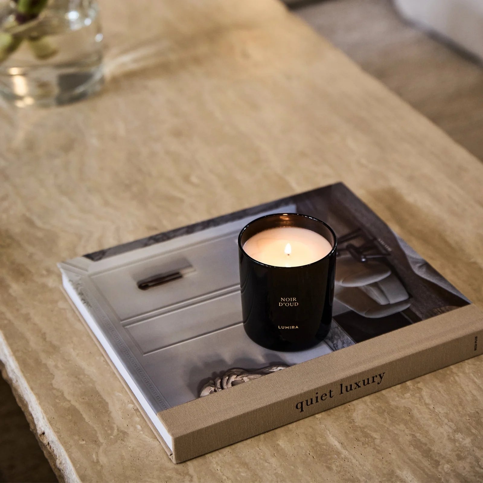 Noir d'Oud Candle