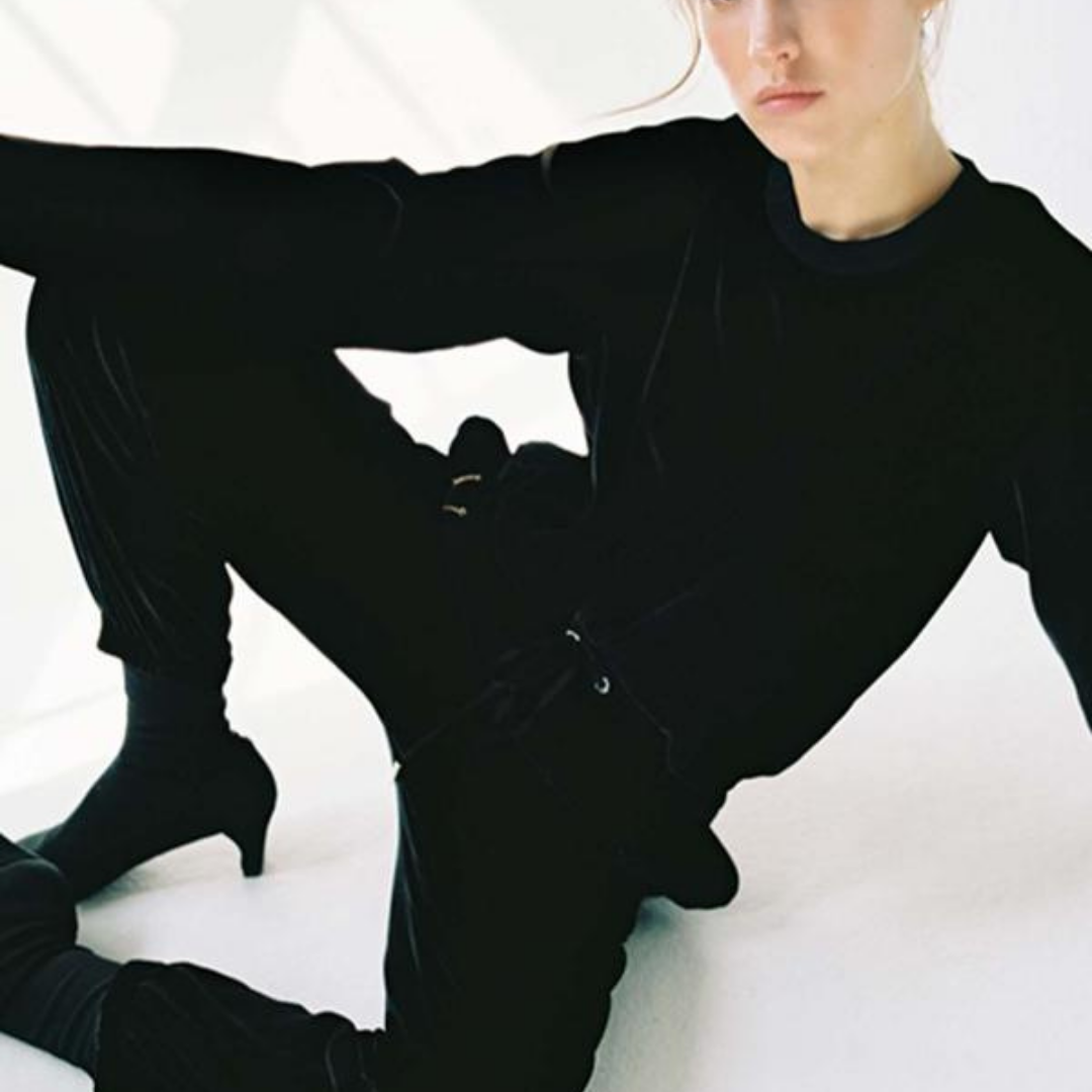 Velvet Sweatshirt Black