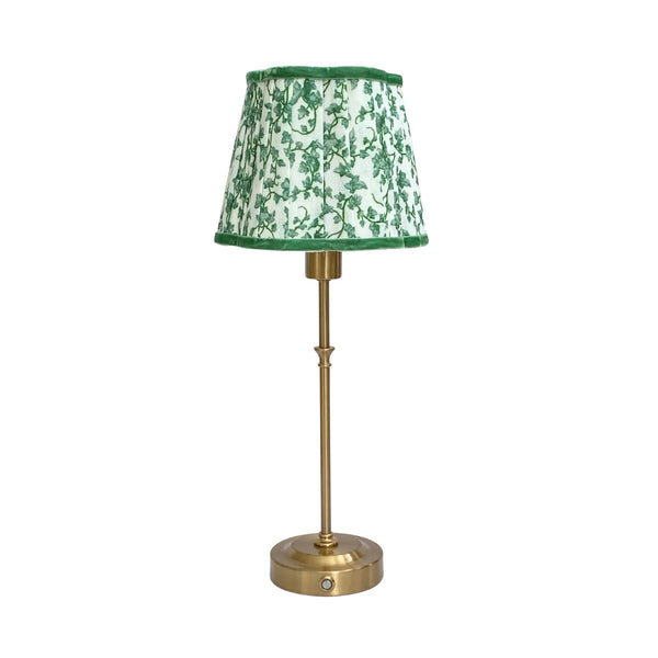 Ivy Scallop Shade USB Table Lamp