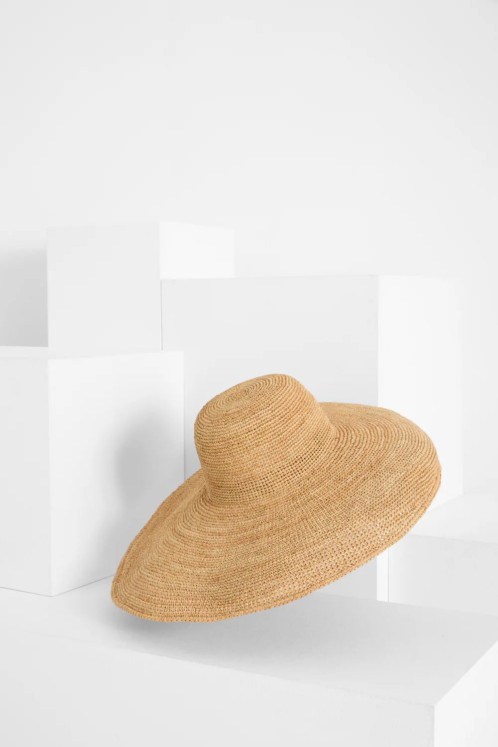 Hat Izy