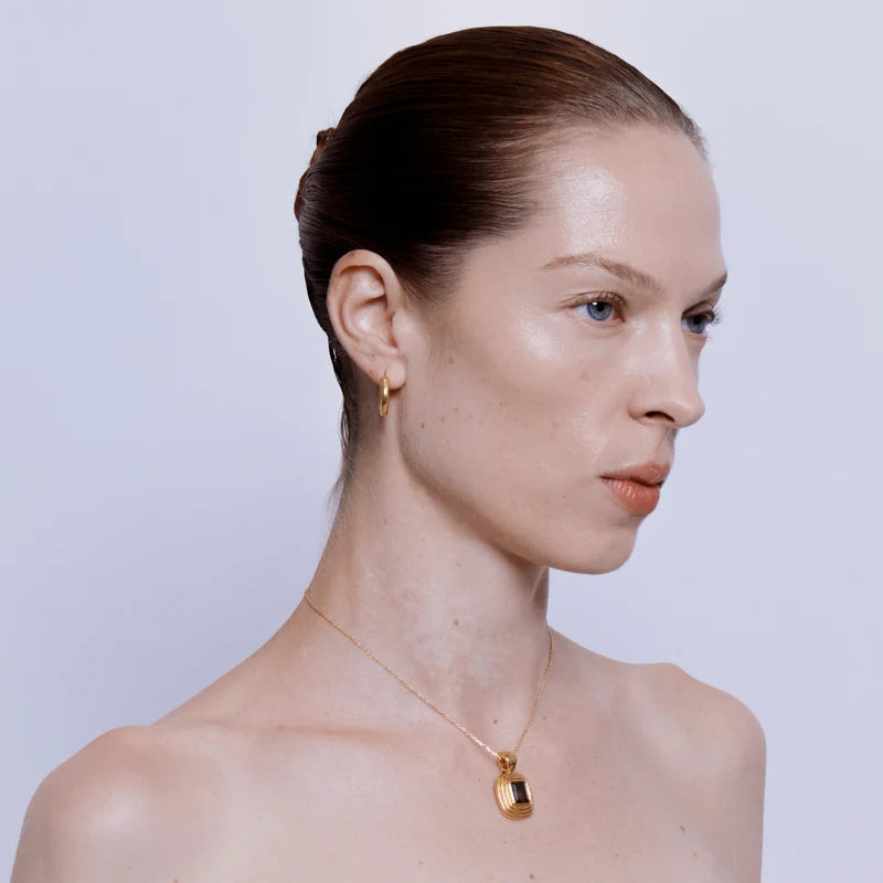 Anu Pendant in Quartz 18K Gold Plated