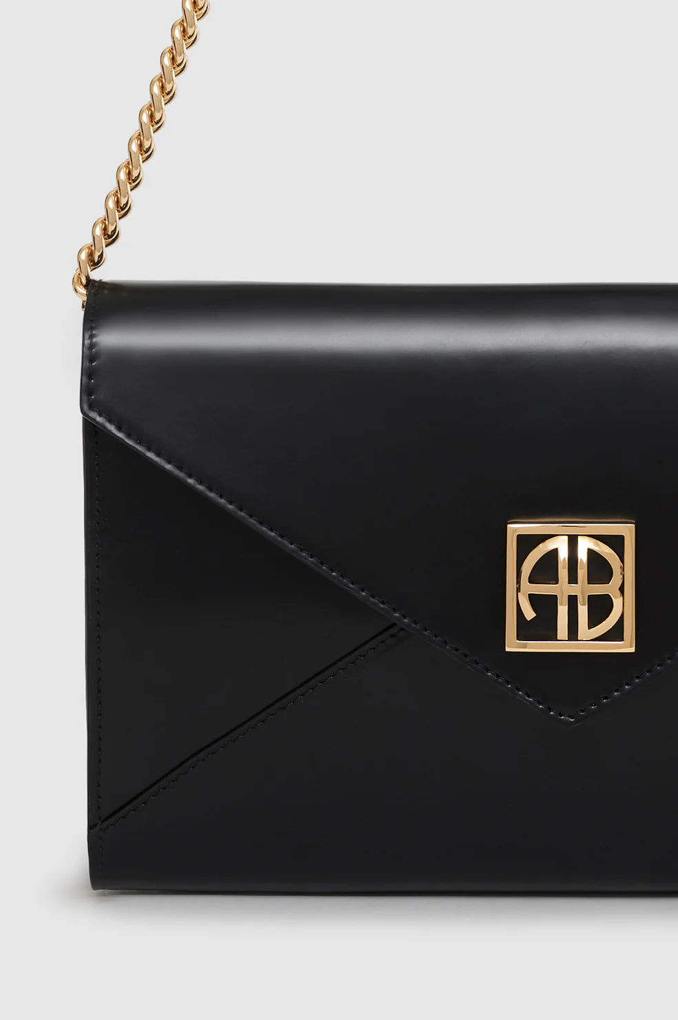 Elly Clutch High Shine Black