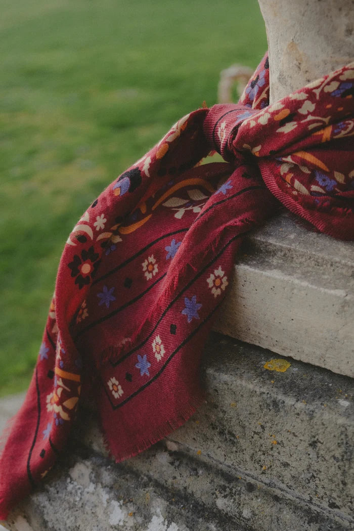 Scarf Secret Garden Bordeaux WS