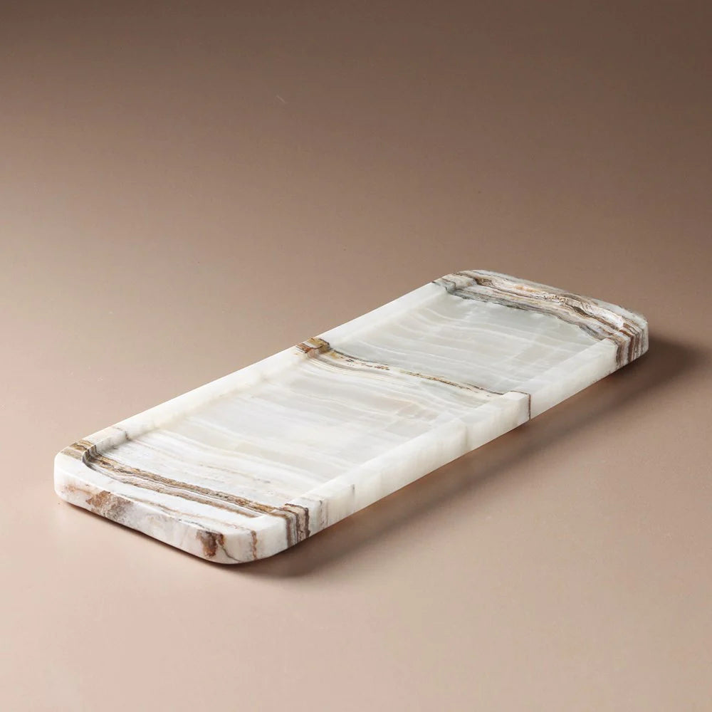 Arya Tray