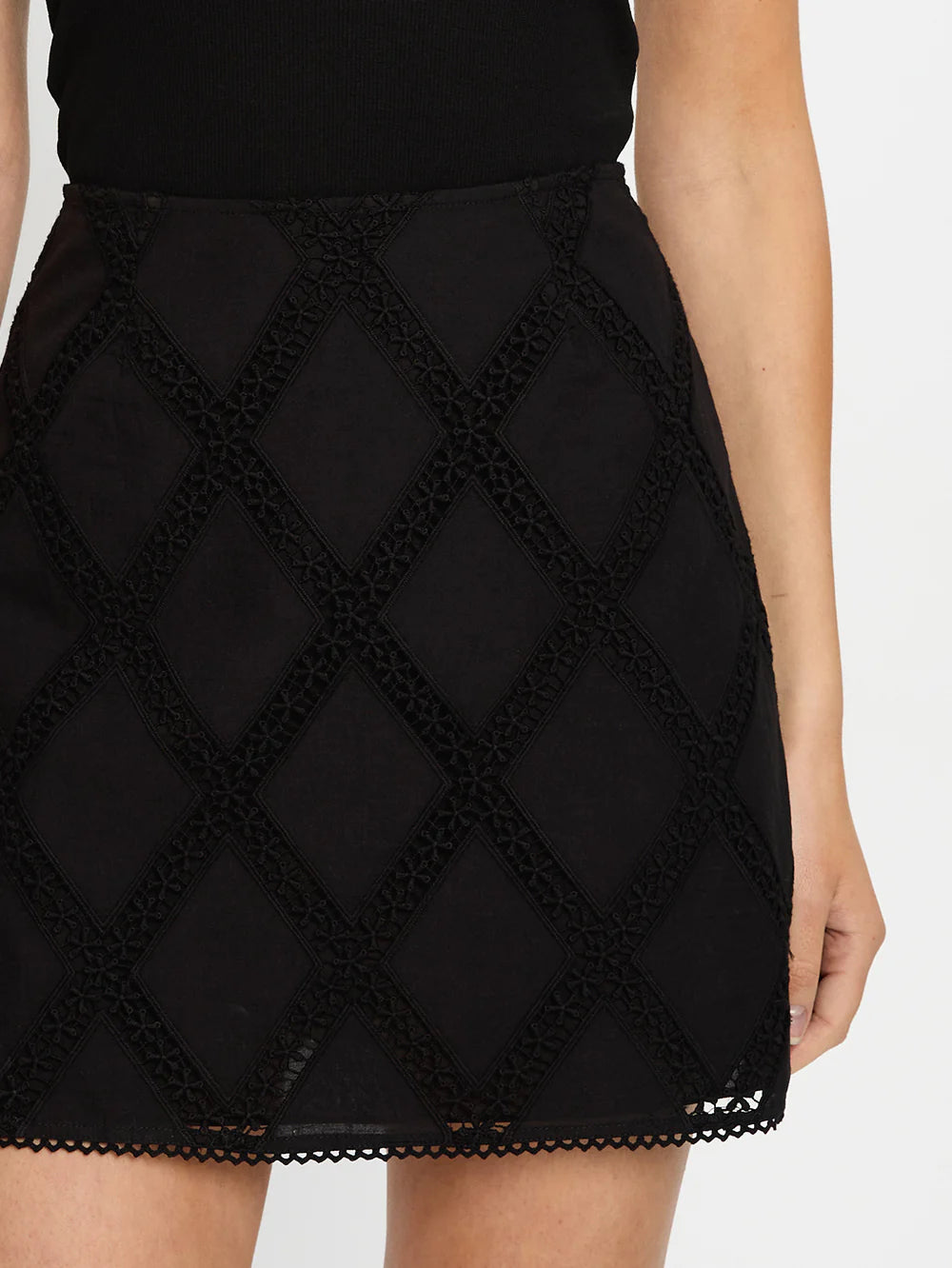 Izzy Mini Skirt Black
