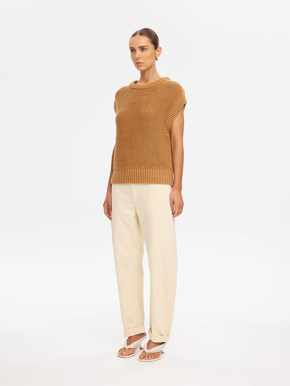 Olesia Knit Vest Tan