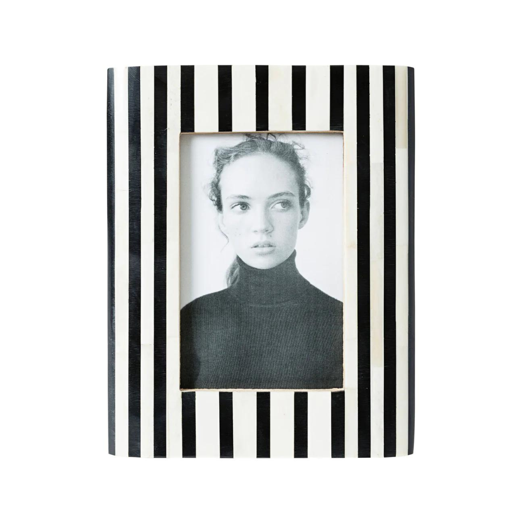 Perot Photo Frame 4 x 6 Black & White (E405)