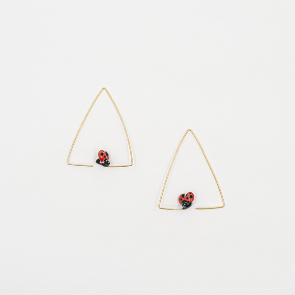 Mini Flying Ladybug Triangle Earring - Nach