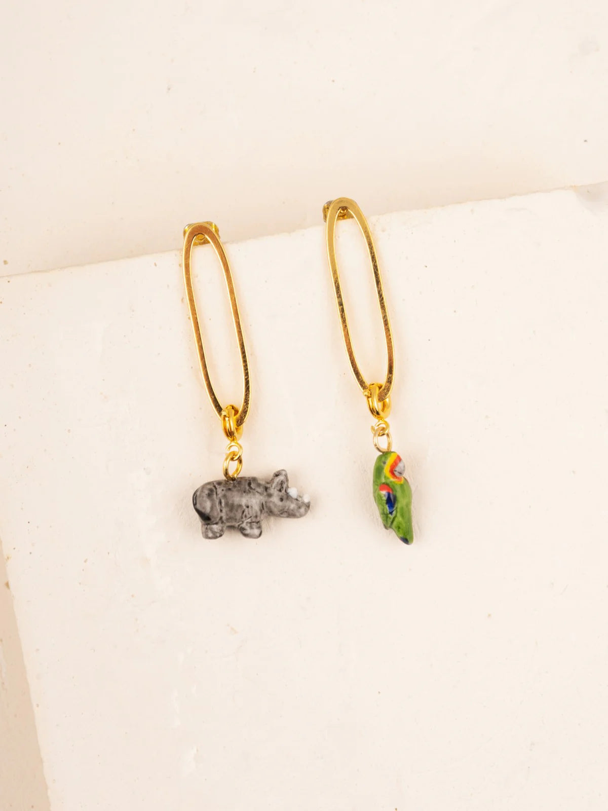 Bare Oval Earrings