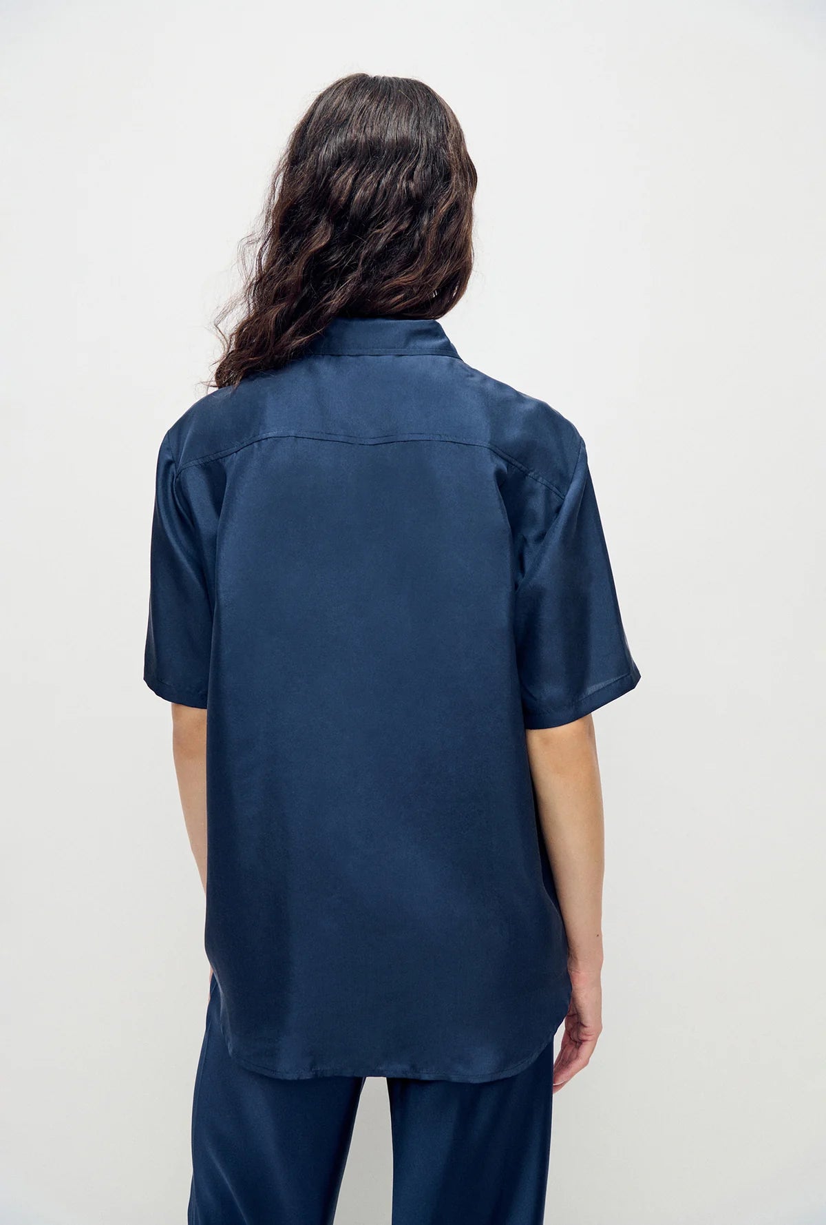 Habotai Short Sleeve Boyfriend Shirt Midnight - Silk Laundry