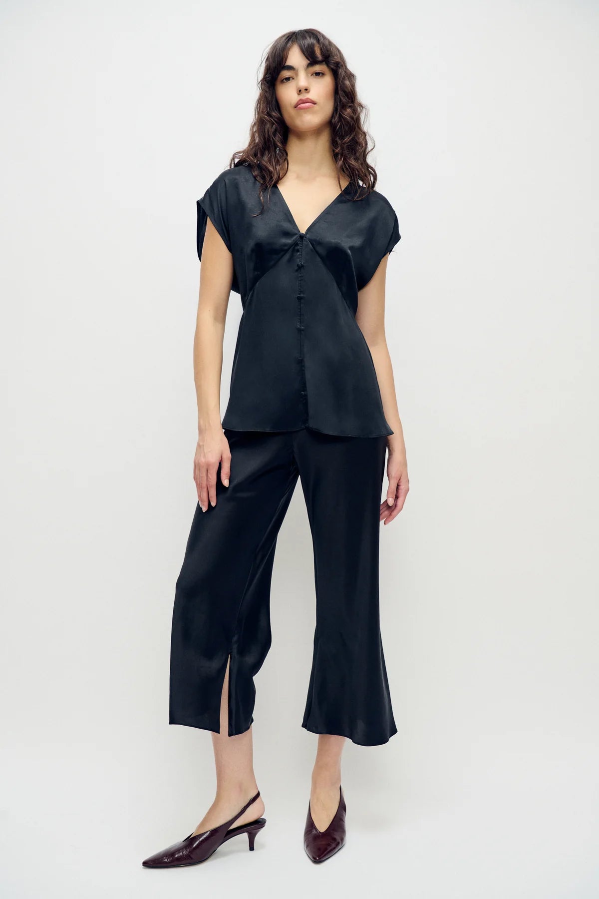 Cropped Bias Cut Pants Black Satin - Silk Laundry