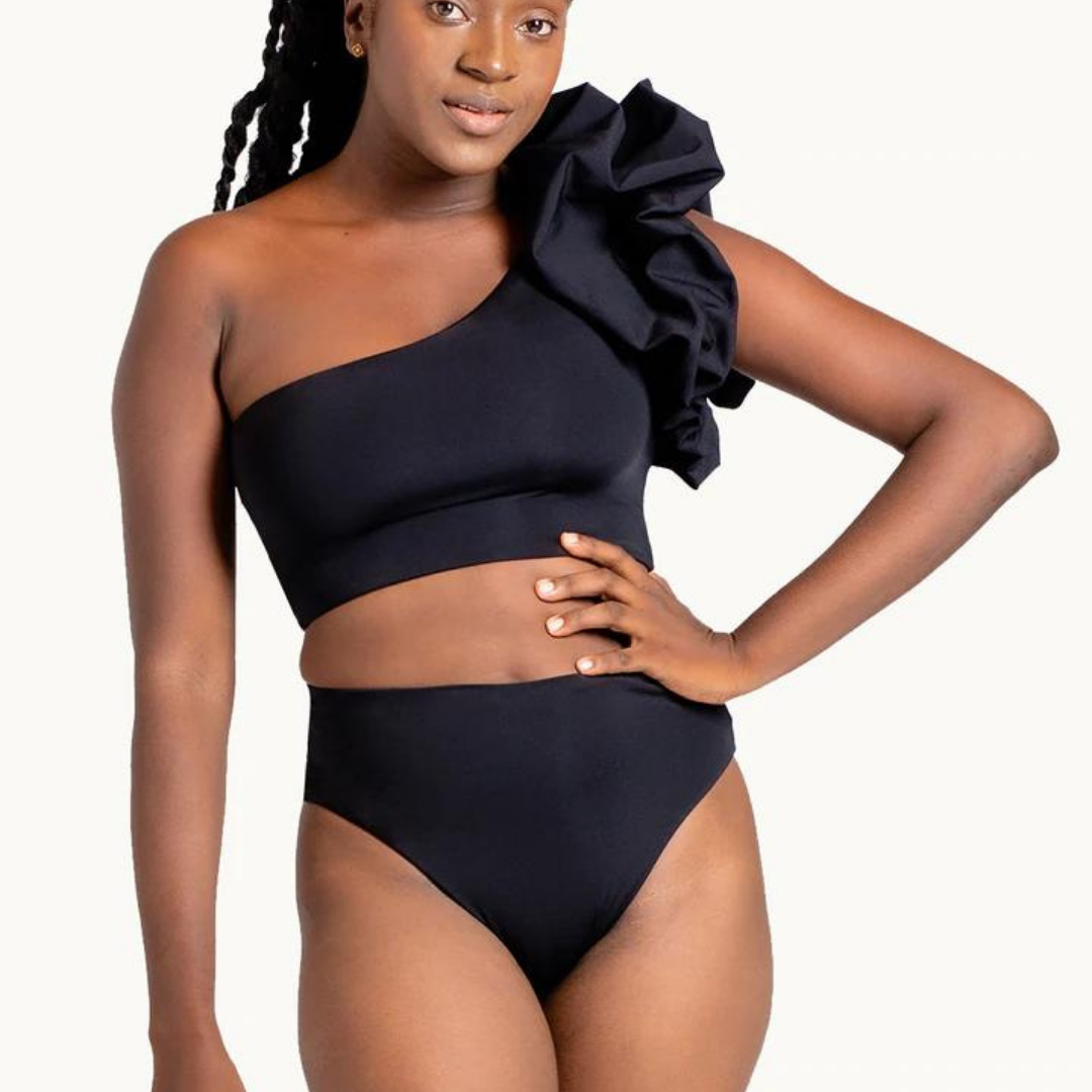 Maygel Coronel Black Luisa