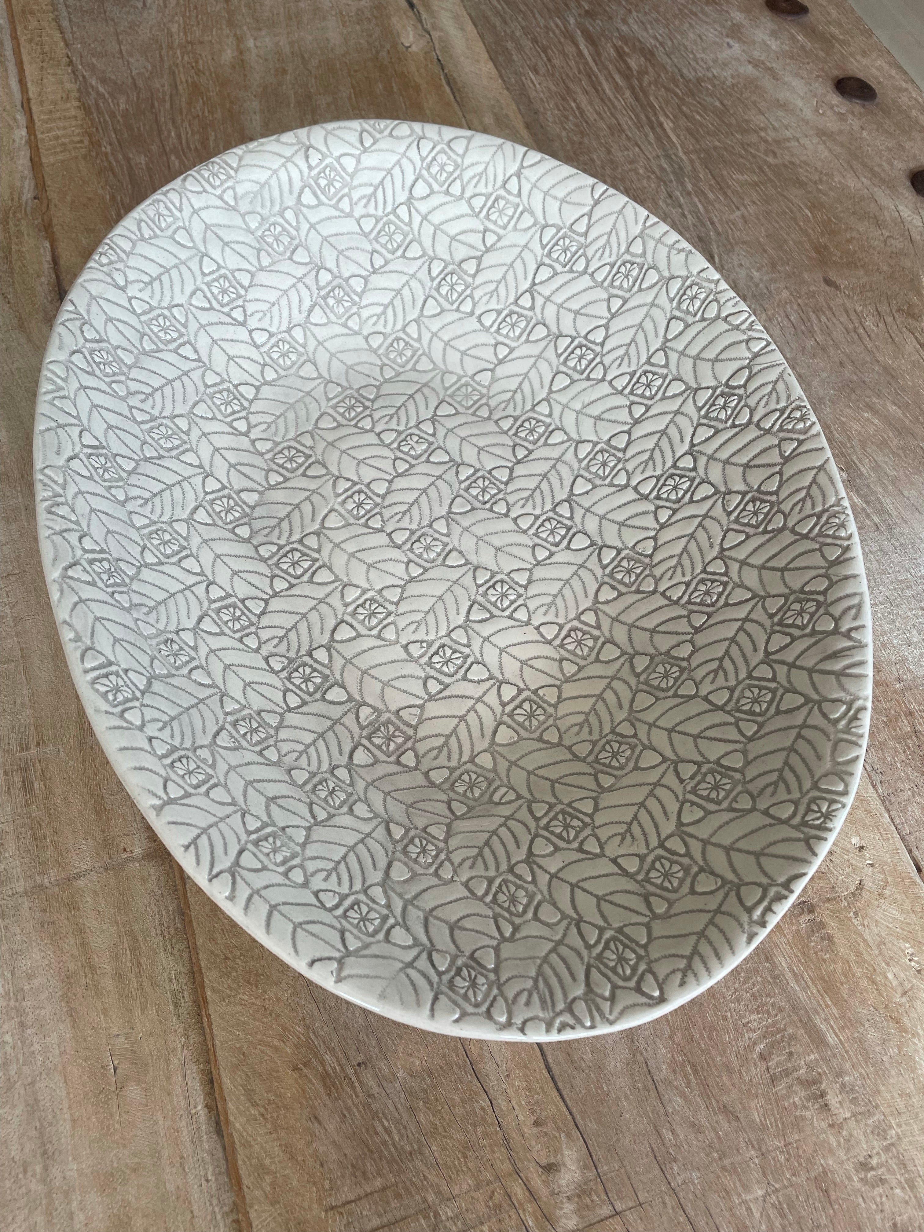 Large Pebble Oval Wash